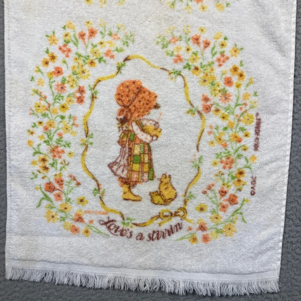 Vintage 70s Holly Hobbie Bath Hand Towel White Fringed Floral Cotton Cannon